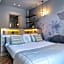 Salus Smart & Chic Hotel
