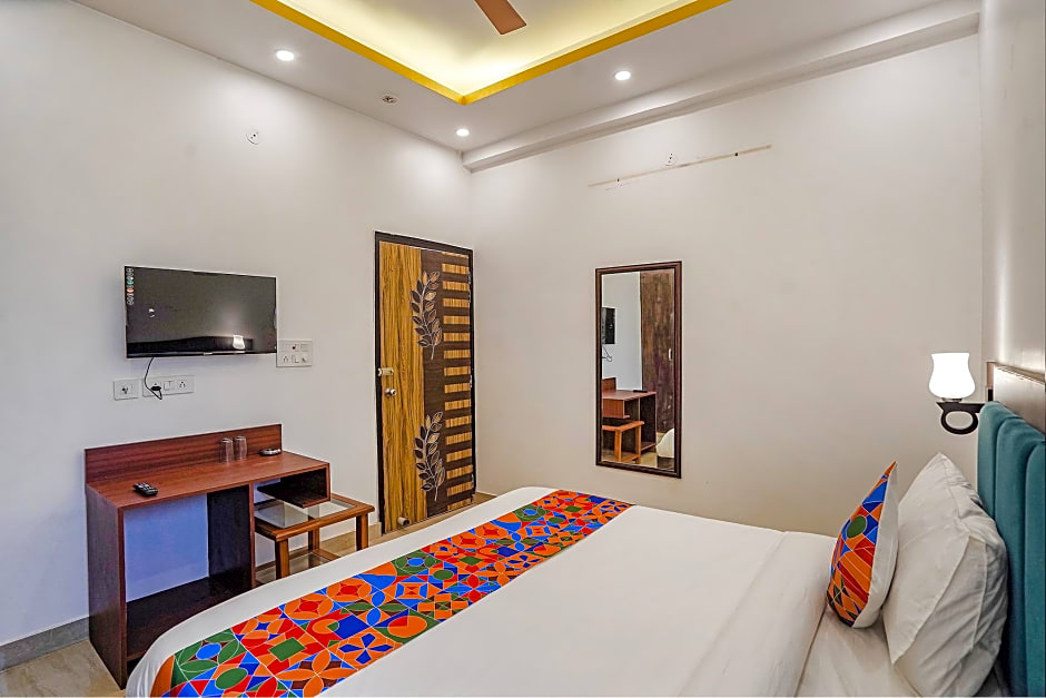 FabExpress MVR Services Sector 55