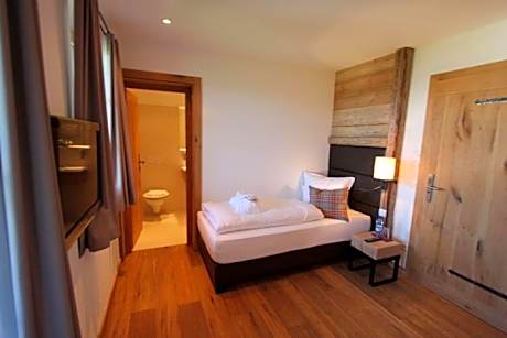 Single Room with Balcony