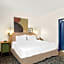 Spark by Hilton Missouri City
