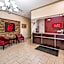 Red Roof Inn Clarksville