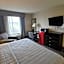 Copley Inn & Suites By OYO Akron OH