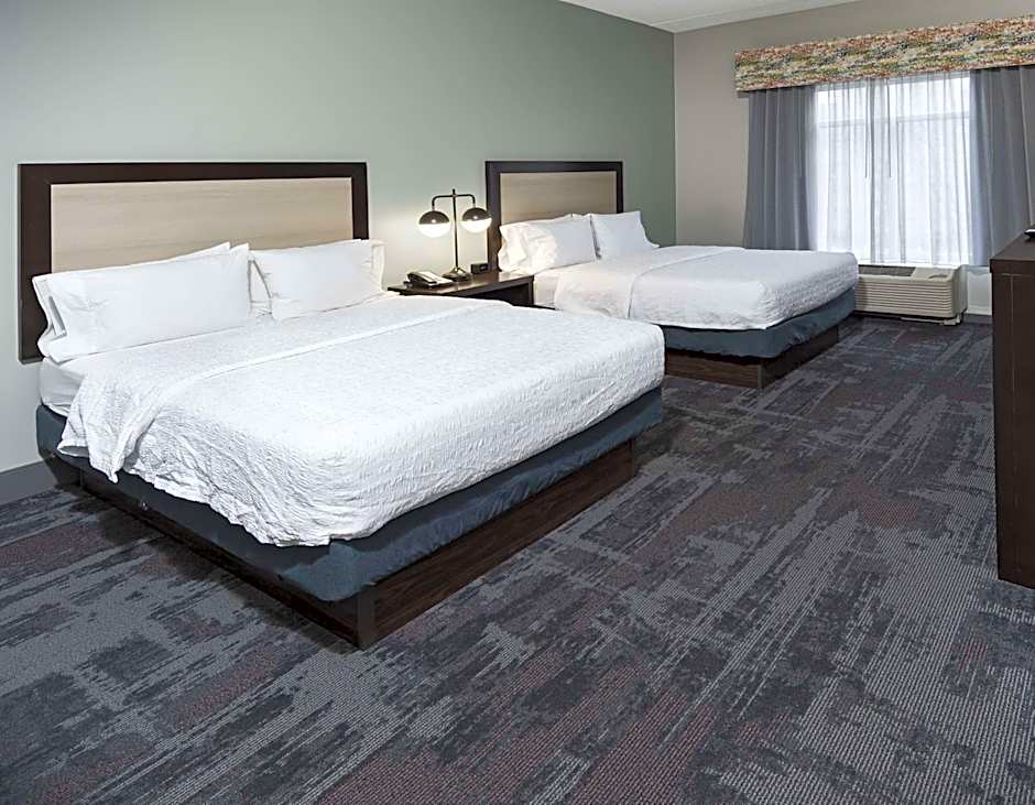 Hampton Inn By Hilton & Suites - Raleigh Downtown