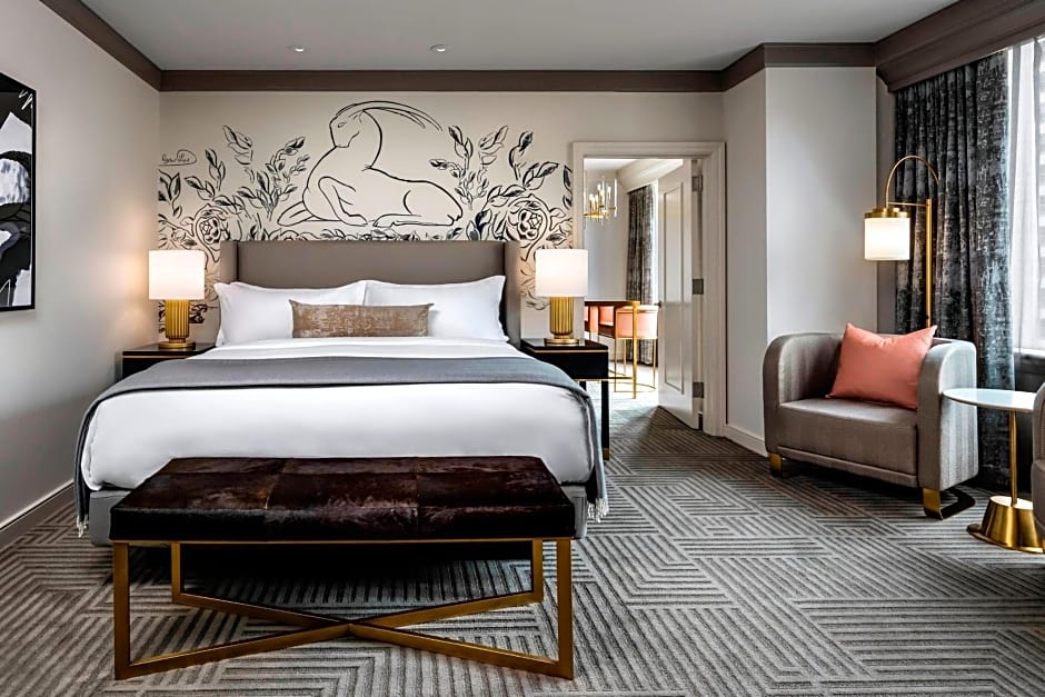 The Gwen, a Luxury Collection Hotel, Michigan Avenue Chicago