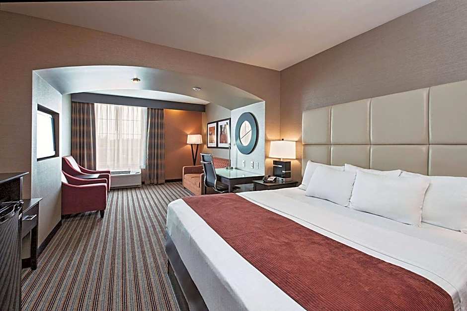 La Quinta Inn & Suites by Wyndham Harrisburg-Hershey