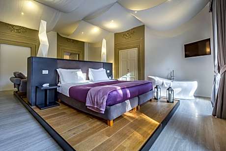 Suite with Sauna