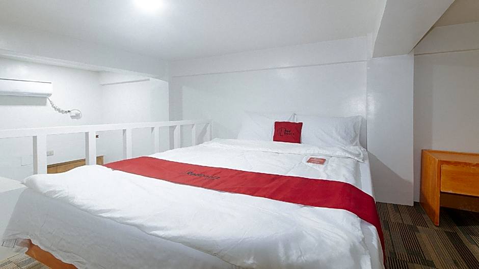 RedDoorz @ Alaminos Pangasinan