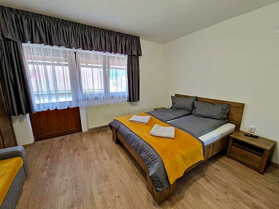 Kodaros Studio Parajd