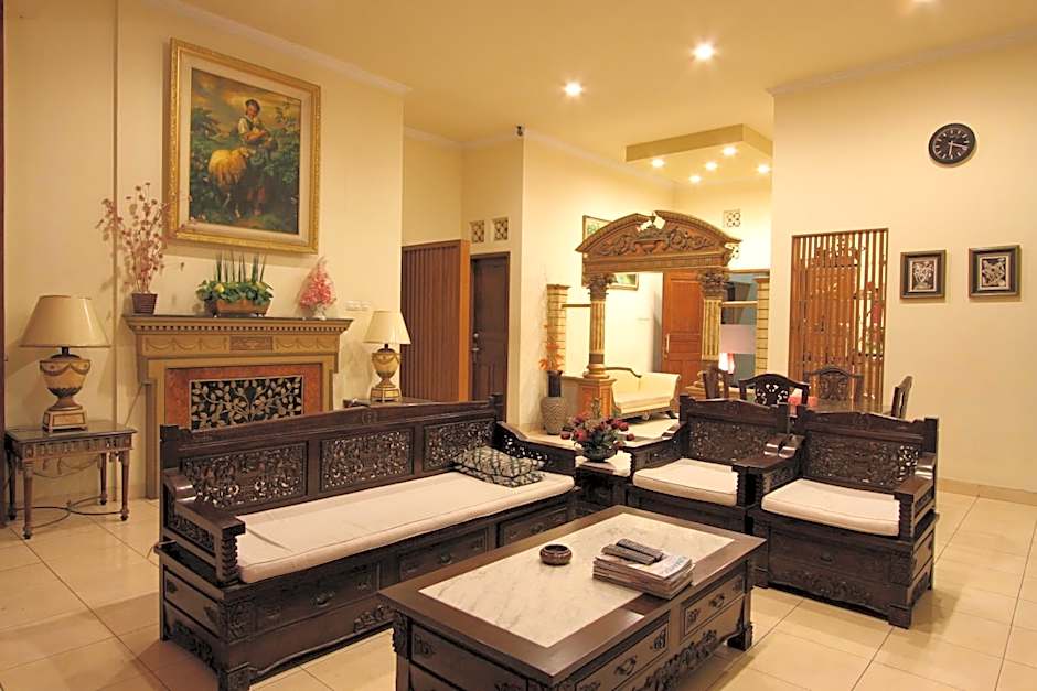 griya desa hotel & pool