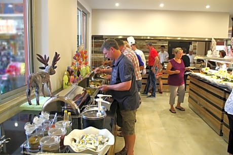 Side West Park Hotel