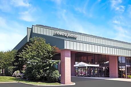 Howard Johnson by Wyndham Evansville East