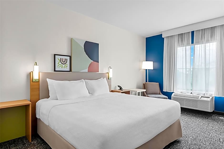 Spark by Hilton Victoria