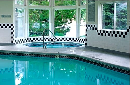 Crystal Inn Hotel & Suites - Salt Lake City