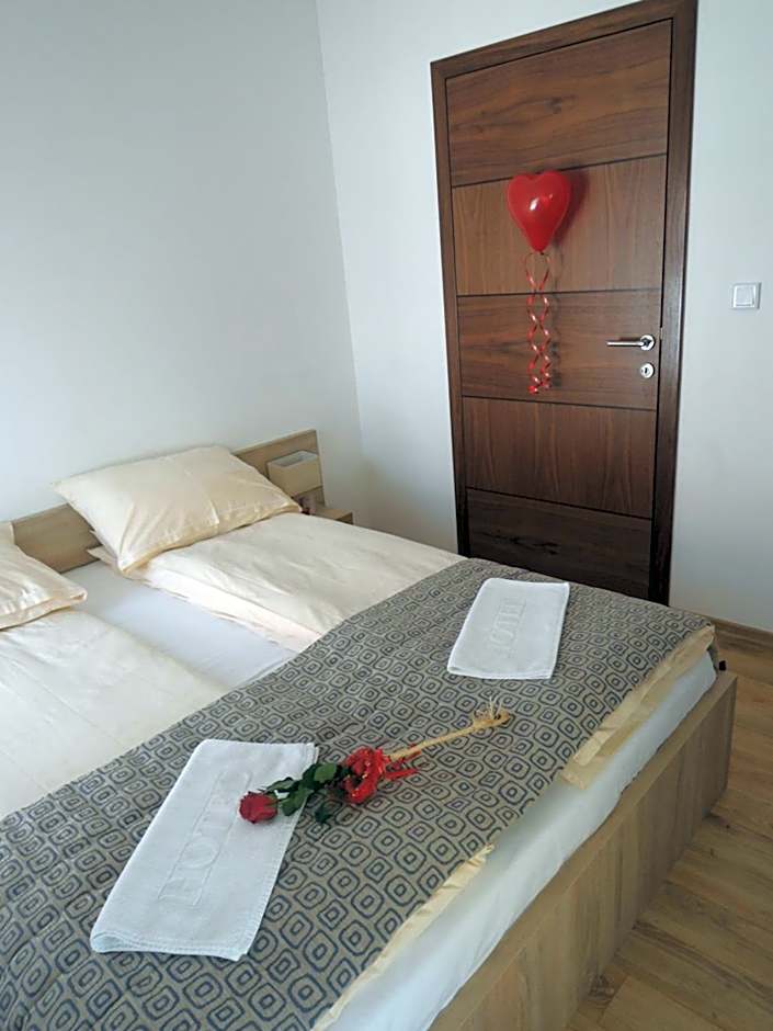 Hotel Logavina 8 Garage Parking