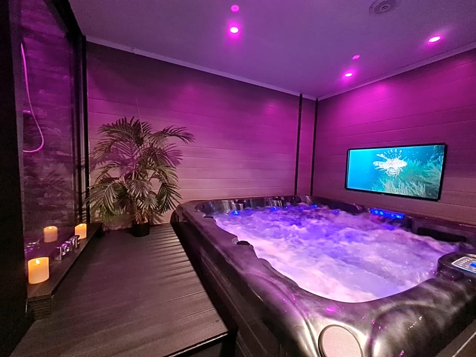 Loveroom Sexyloveroom
