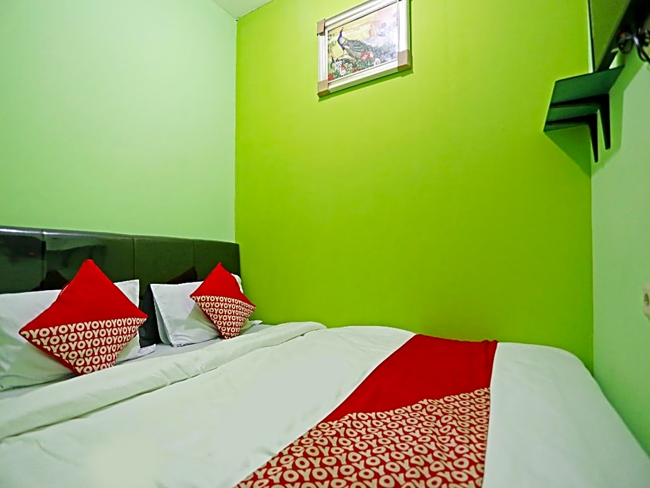 OYO 90848 J&b Rooms Bekasi