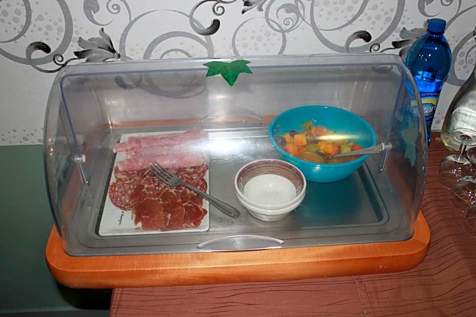 Logis Hôtel Restaurant de la Dore