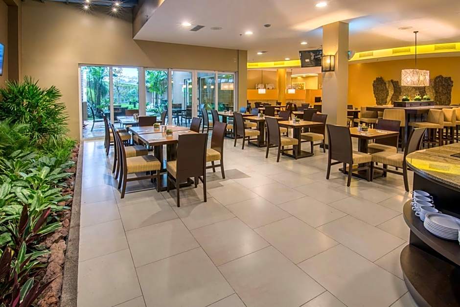 Courtyard by Marriott San Jose Airport Alajuela