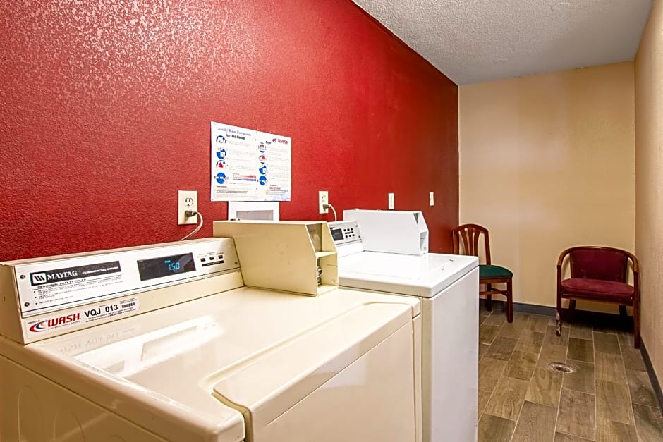 Red Roof Inn Battle Creek