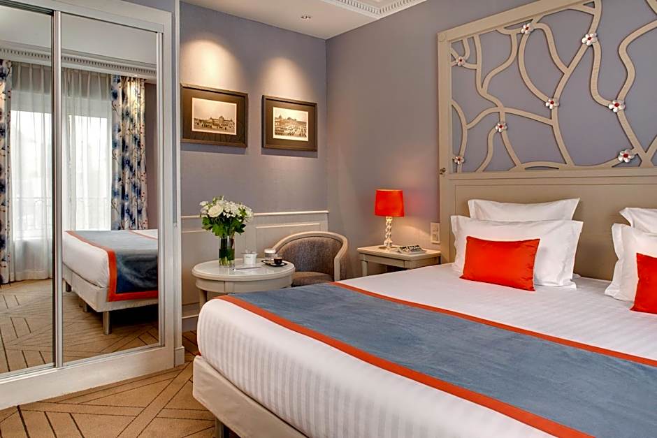 Rochester Champs-Elysees Hotel