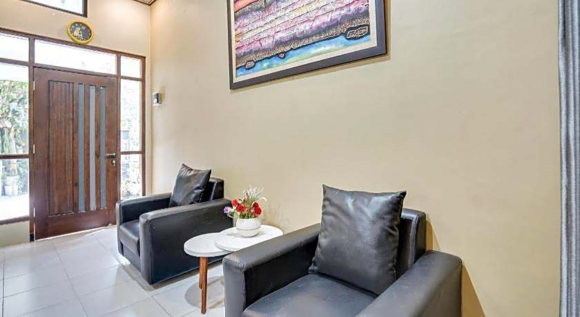 Hotel O Rumah Kost Gresik Syariah
