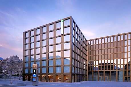 Holiday Inn Express And Suites Sion By IHG