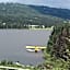 Beluga Lake Lodge