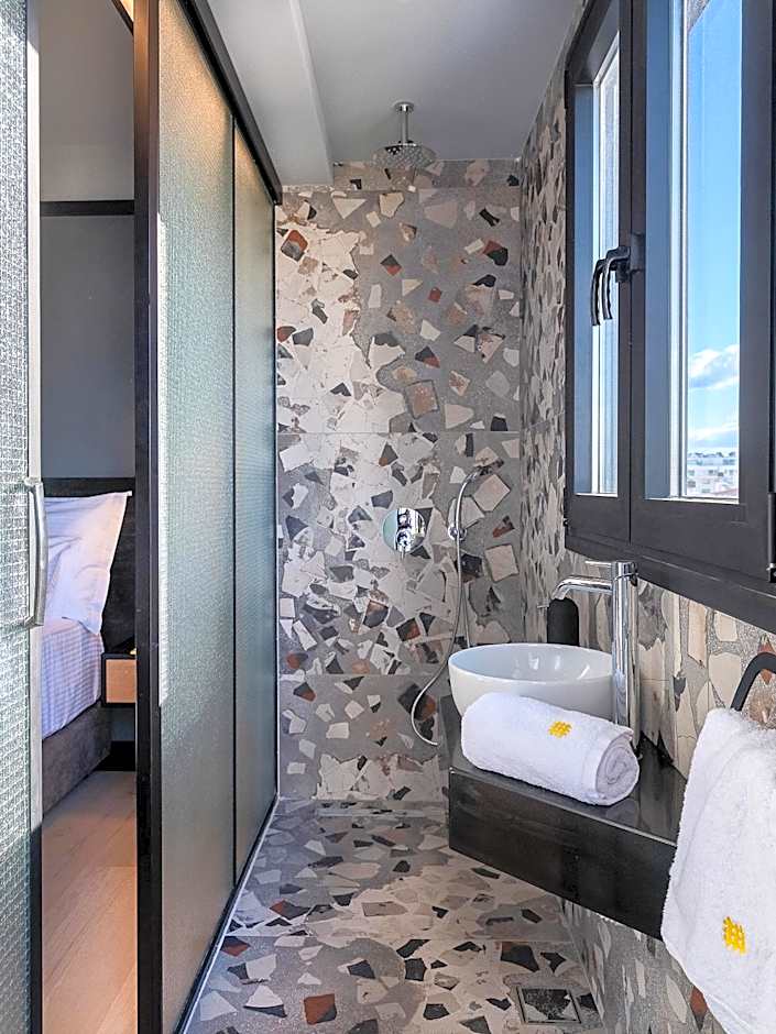 3 Pines Design Living