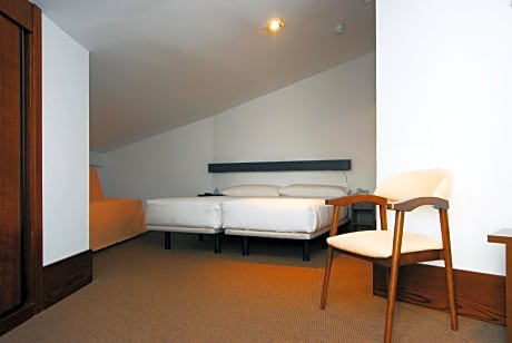 Twin Room with Extra Bed