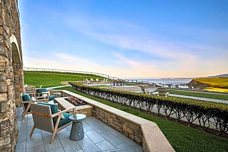 Luxury Fire Pit Suite