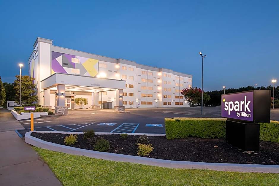 Spark by Hilton Chattanooga Downtown