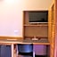 Club Hotel