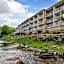 Best Western Plus River Escape Inn & Suites