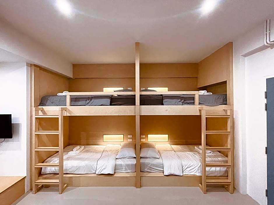 Ma-TaÔ またお Café & hostel