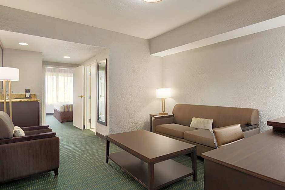 SureStay Plus Hotel by Best Western Vero Beach
