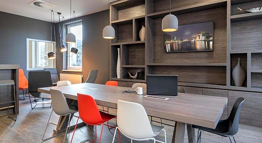 CAMPANILE DUISBURG CITY