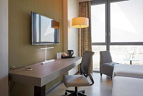Premium Twin Room - Smoking