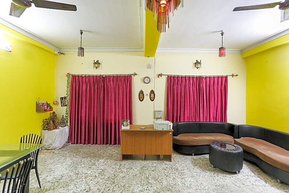 Sangita Guest House by OYO Rooms – Calcutta, LA