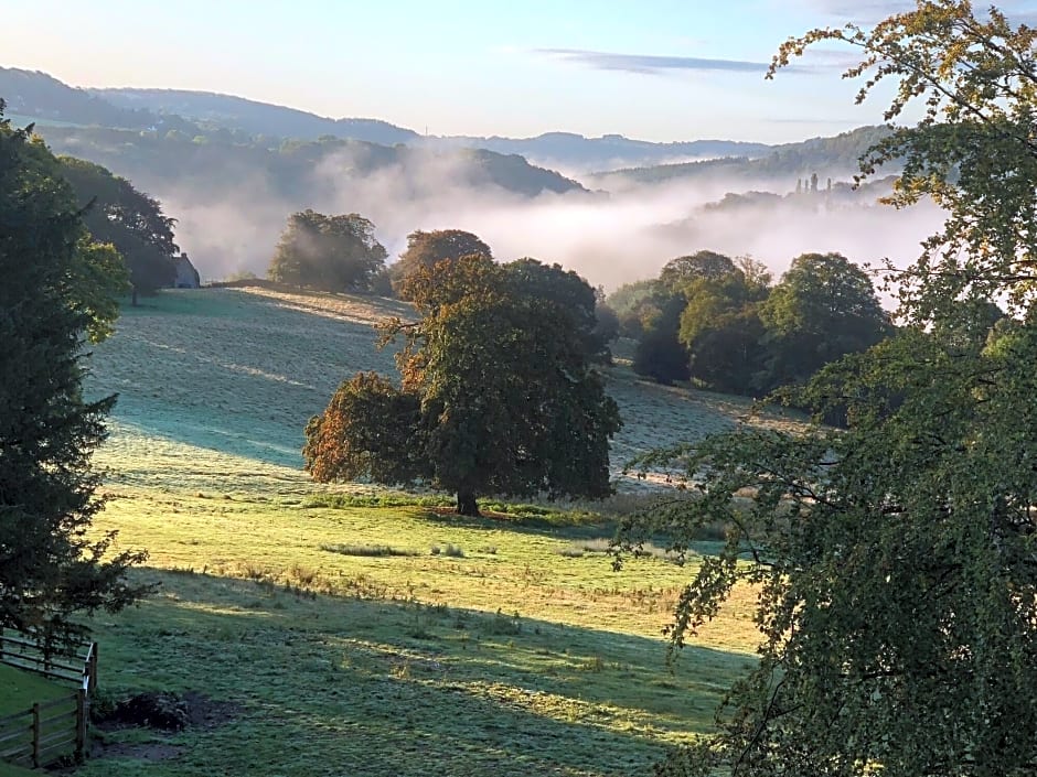 Florence Nightingale Suites At Lea Hurst