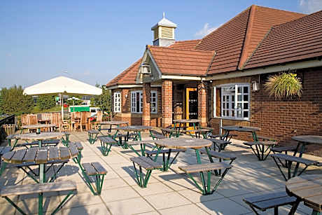 Premier Inn Colchester - A12