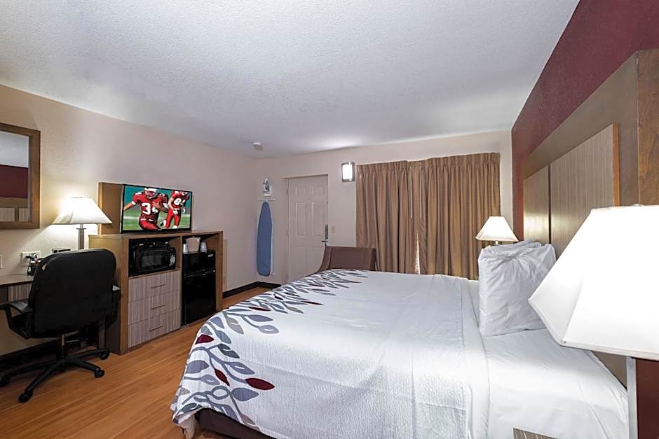 Red Roof Inn Neptune - Jersey Shore