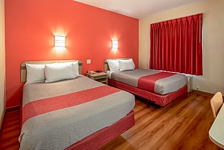 Quadruple Room - Non-Smoking