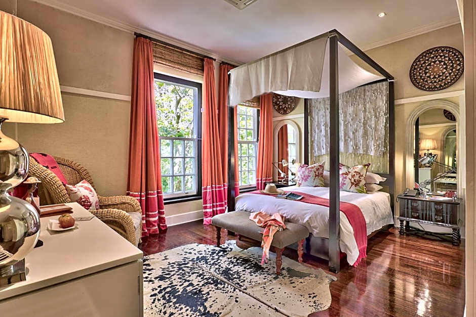 Hout Bay Manor
