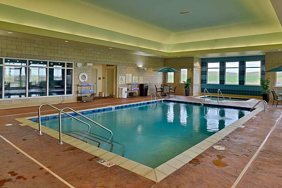 Hawthorn Suites by Wyndham Dickinson