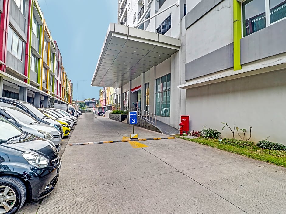 Capital O 91631 M-square Apartement