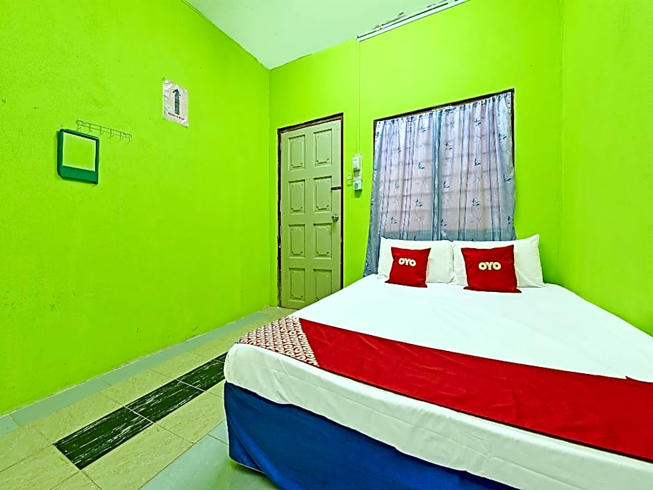 OYO 90454 Haza Harmoni Guesthouse