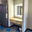 Days Inn & Suites by Wyndham New Iberia
