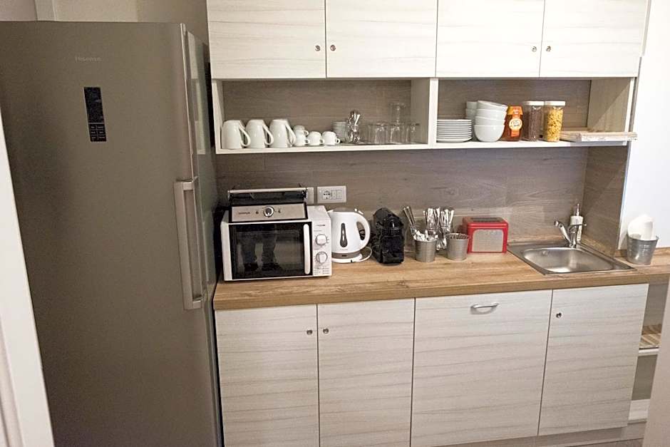 DIMORA FLEGREA room & breakfast