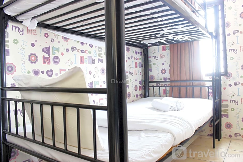 Cozy 2BR Tamansari Panoramic Apartment By Travelio