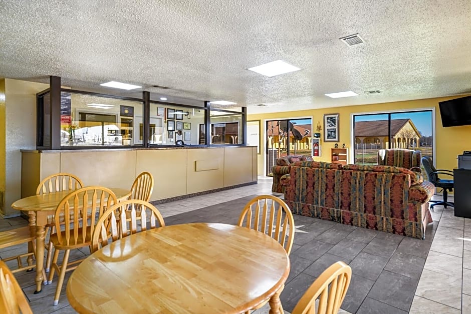 Americas Best Value Inn Bonham
